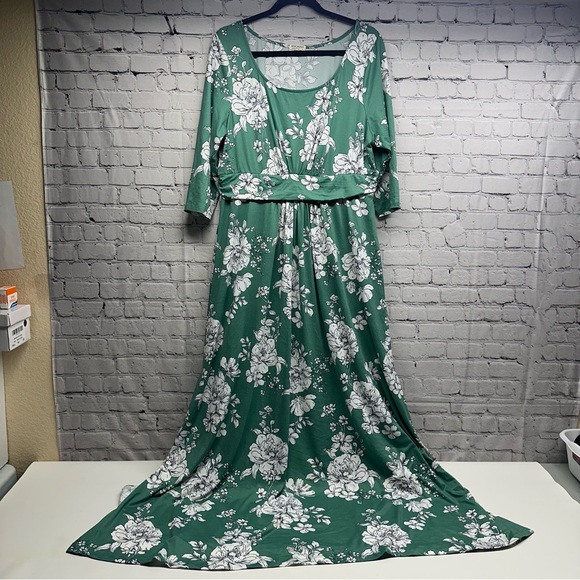 Kiyonna Green Floral Long Sleeve Dress size 1X - Picture 2 of 11
